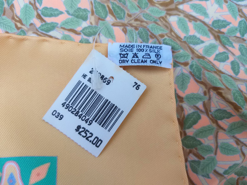 ผ้าพันคอ Hermès AXIS MUNDI Scarf ของแท้