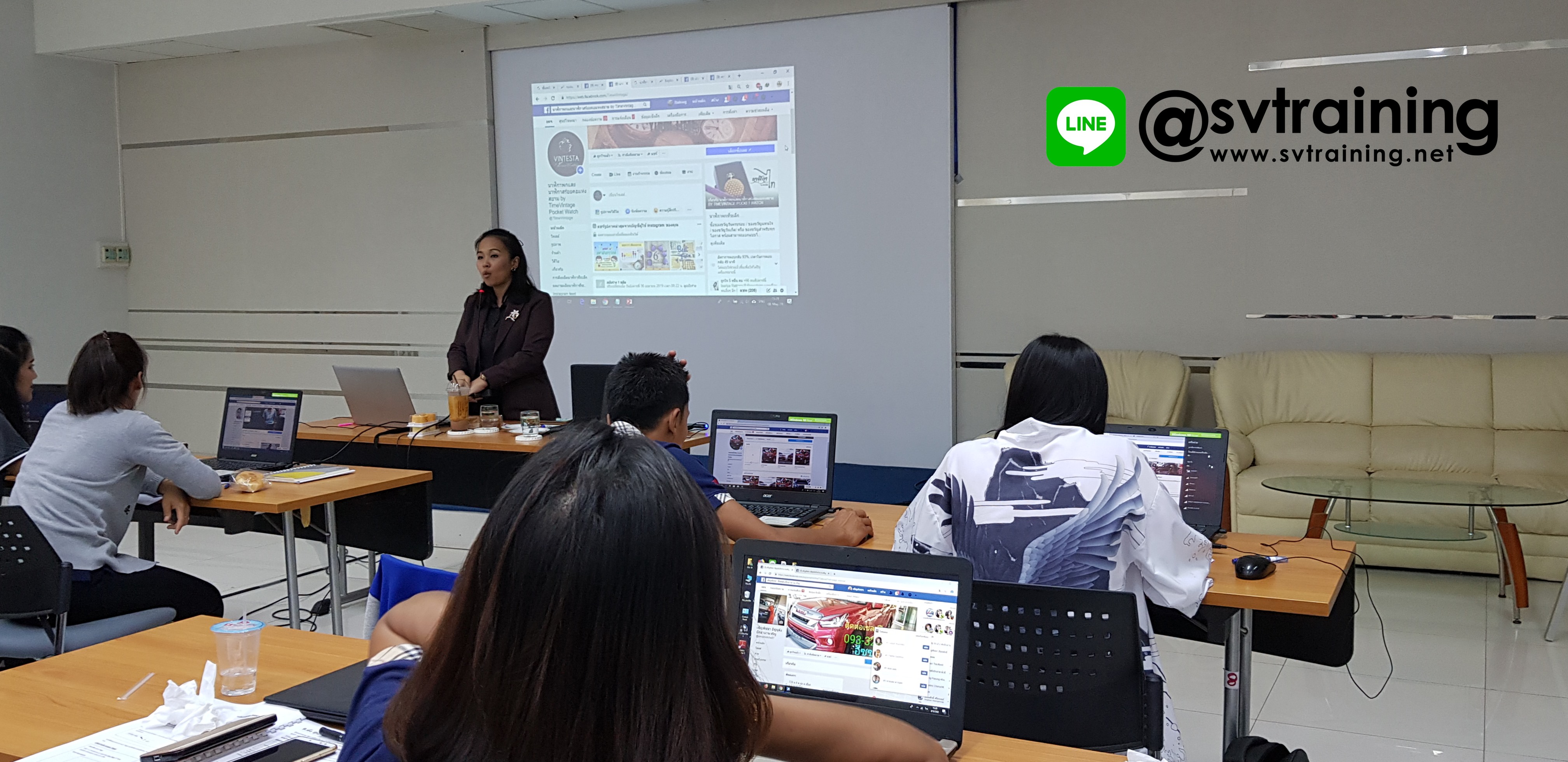 อาจารย์ใบตองสอนหลักสูตรขายรถยนต์ออนไลน์ผ่านfacebook