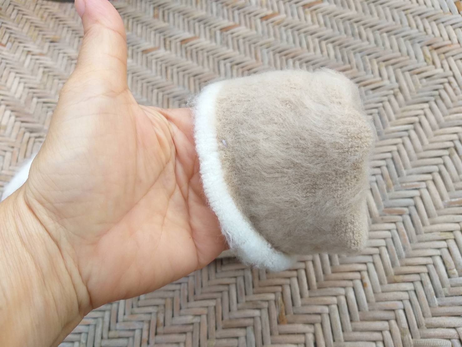 ถุงเท้าเนื้อฟูหนาใส่หน้าหนาว อุ่นมาก