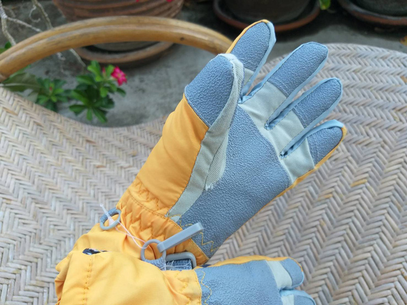 ถุงมือเด็ก ไซด์ 120