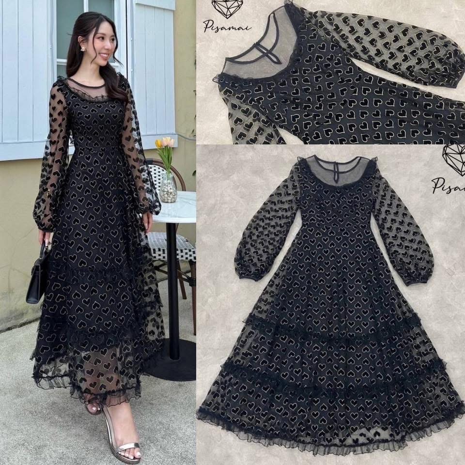 เดรสหัวใจซีทรูตัวยาวชั้นปักหัวใจสีทองแน่นๆทั้งตัว ใส่สบาย : สินค้าคุณภาพ (พร้อมส่ง)