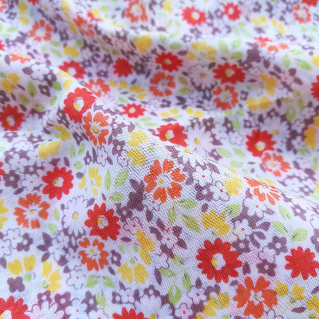 ผ้าเช็ดหน้า PRIVATE LABEL ลายดอกไม้หวานๆ