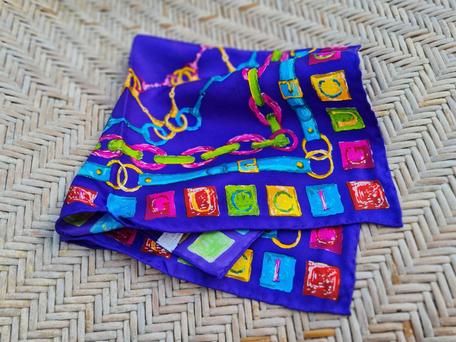 ผ้าผูกผม ผูกกระเป๋า 100% Silk GUCCI