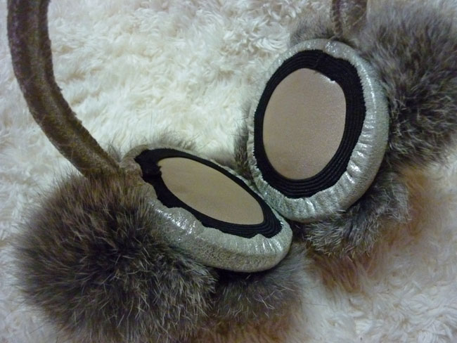 ที่ปิดหูกันหนาว ขนกระต่ายแท้ สุดนุ่มมมม น่ารักจั๊ด