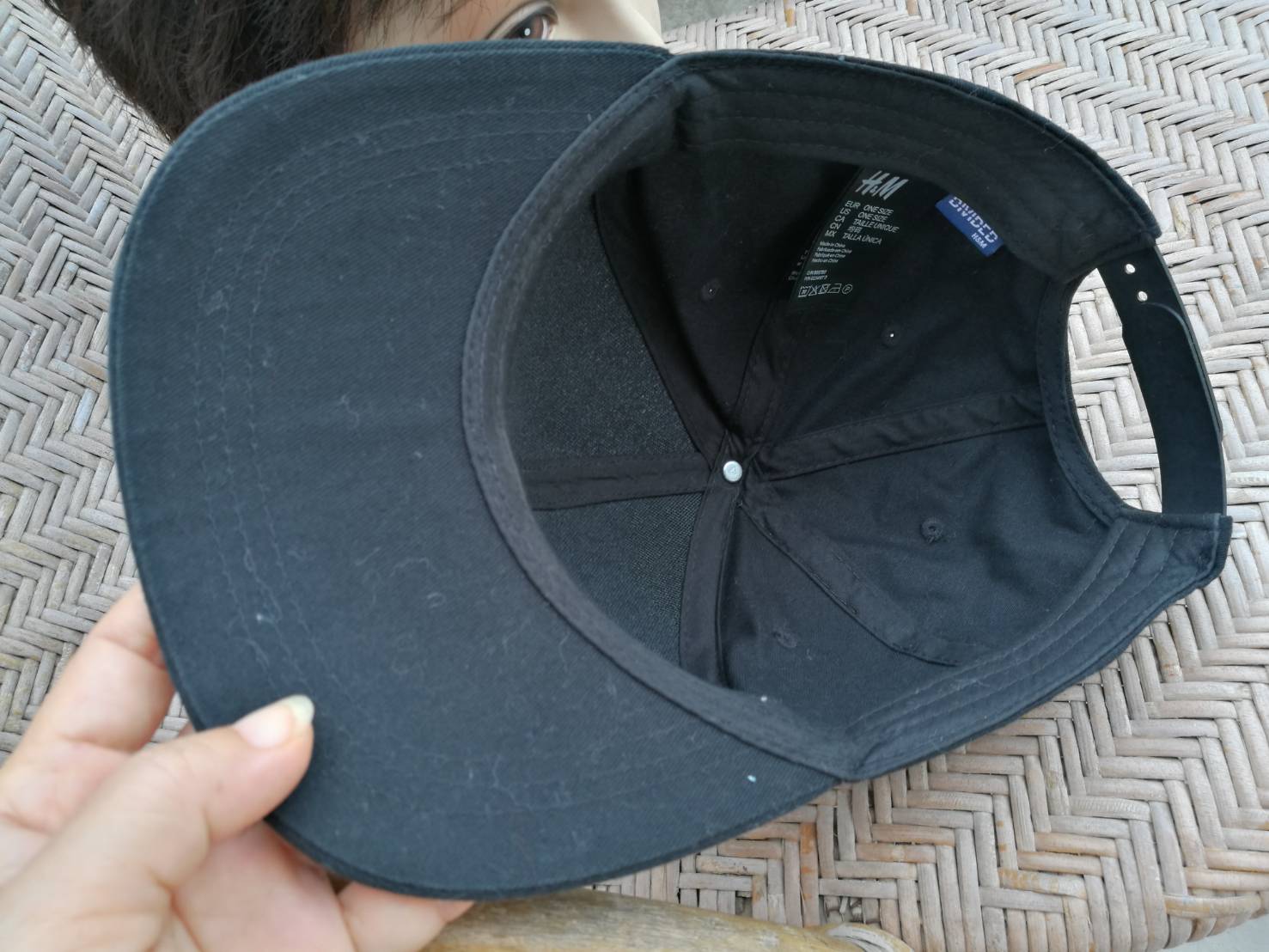 หมวกแก๊ปชาย สีดำ H&M (ของใหม่)