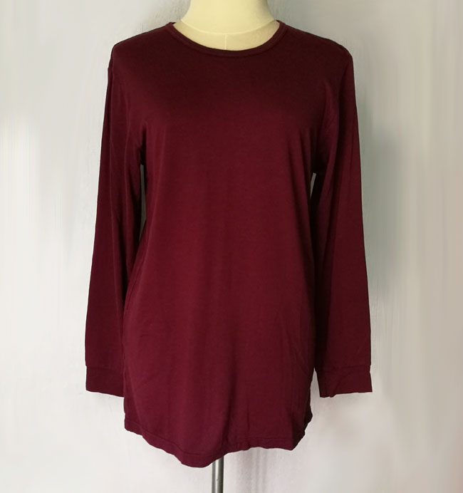 เสื้อฮีทเทคชาย สีเลือดหมู Uniqlo SzM