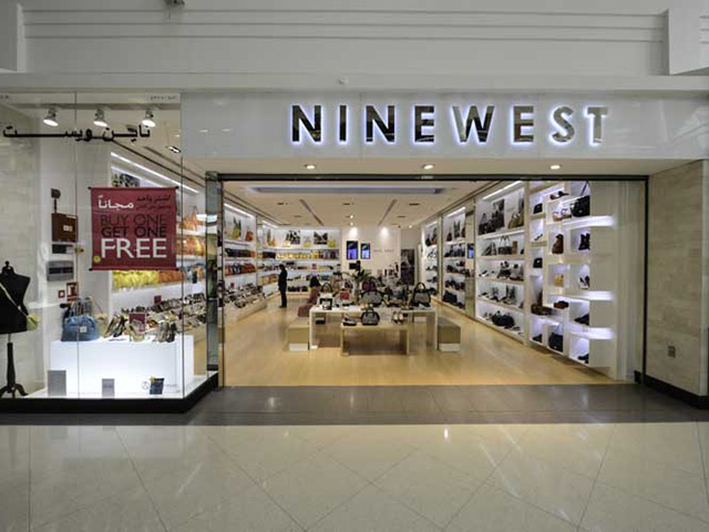 กระเป๋าหนังแท้ NINE WEST สีสวยหายาก ช่องเยอะมาก สวยค่ะ
