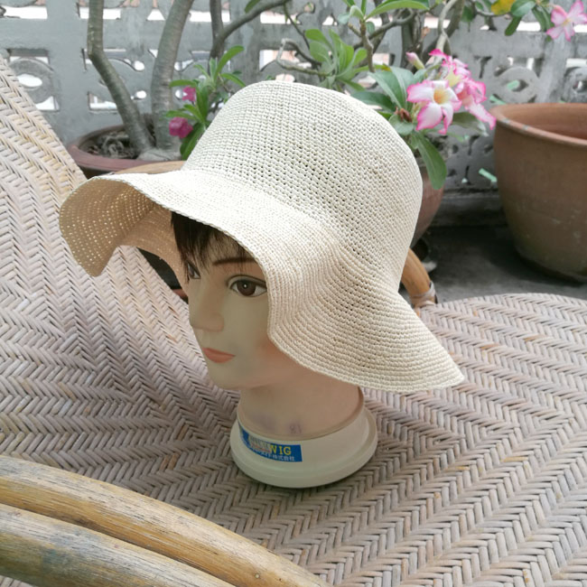 หมวกปีกกว้าง Ecua-Andino Hats จากเส้นใยปาล์ม (ของใหม่)