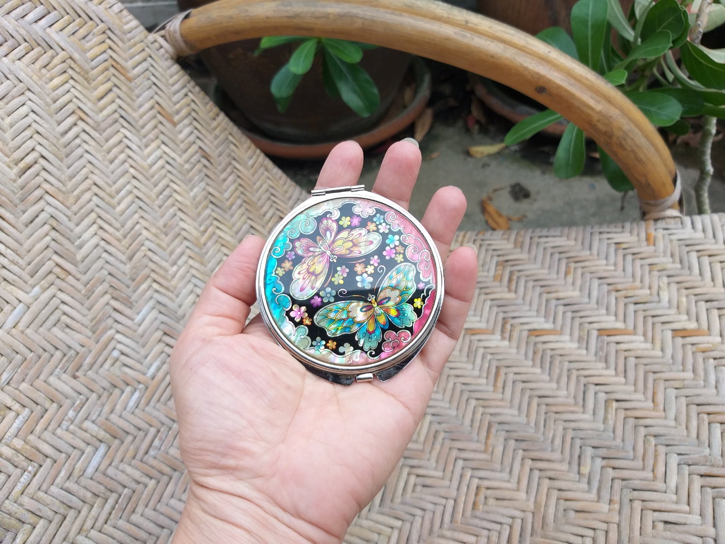 กระจกพับพกพา กระจก 2 แบบ สวยมากกกกก (ของใหม่)