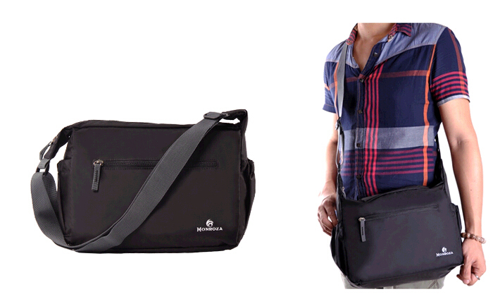 กระเป๋าสะพายพับเก็บได้ ผลิตจากไนล่อนกันน้ำคุณภาพดี พกพาสะดวก คุ้มค่า มีให้เลือก 7 สี