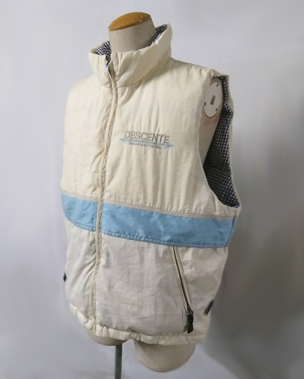 เสื้อกั๊กขนเป็ด DESCENTE ใส่ได้ 2 ด้าน อก48