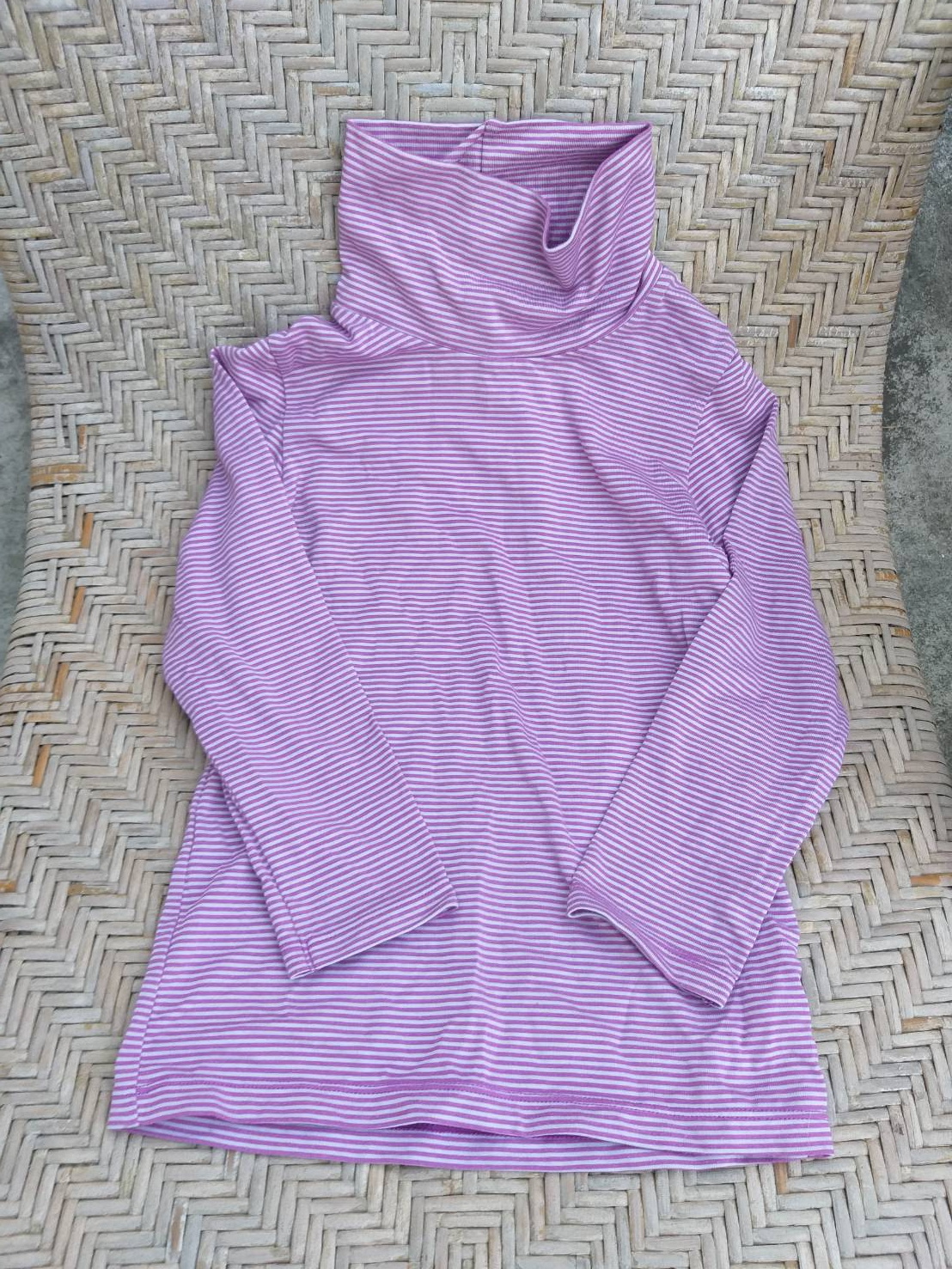 เสื้อฮีทเทคเด็ก Uniqlo heattech Sz 100