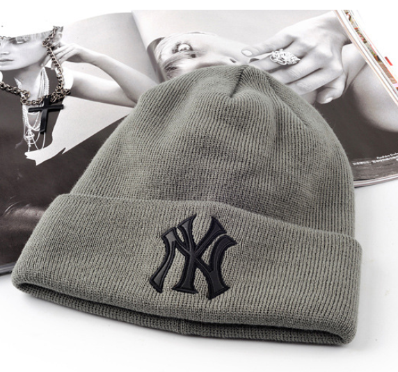 หมวกไหมพรม NY ไหมหนานิ่ม มีหลายสี (ของใหม่)