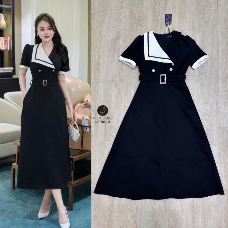 เดรสยาวสีดำดีเทลเย็บต่อปกใหญ่สีขาวแถบดำด้านหน้าดีไซน์เก๋และด้านหน้าเย็บติดอะไหล่มุกเพชรเด่นสวย ( มีซิปหลังอย่างดี ) ช่วงกระโปรงทรงพริ้ว และยังมีเข็มขัด ใส่สบาย : สินค้าคุณภาพ (พร้อมส่ง)