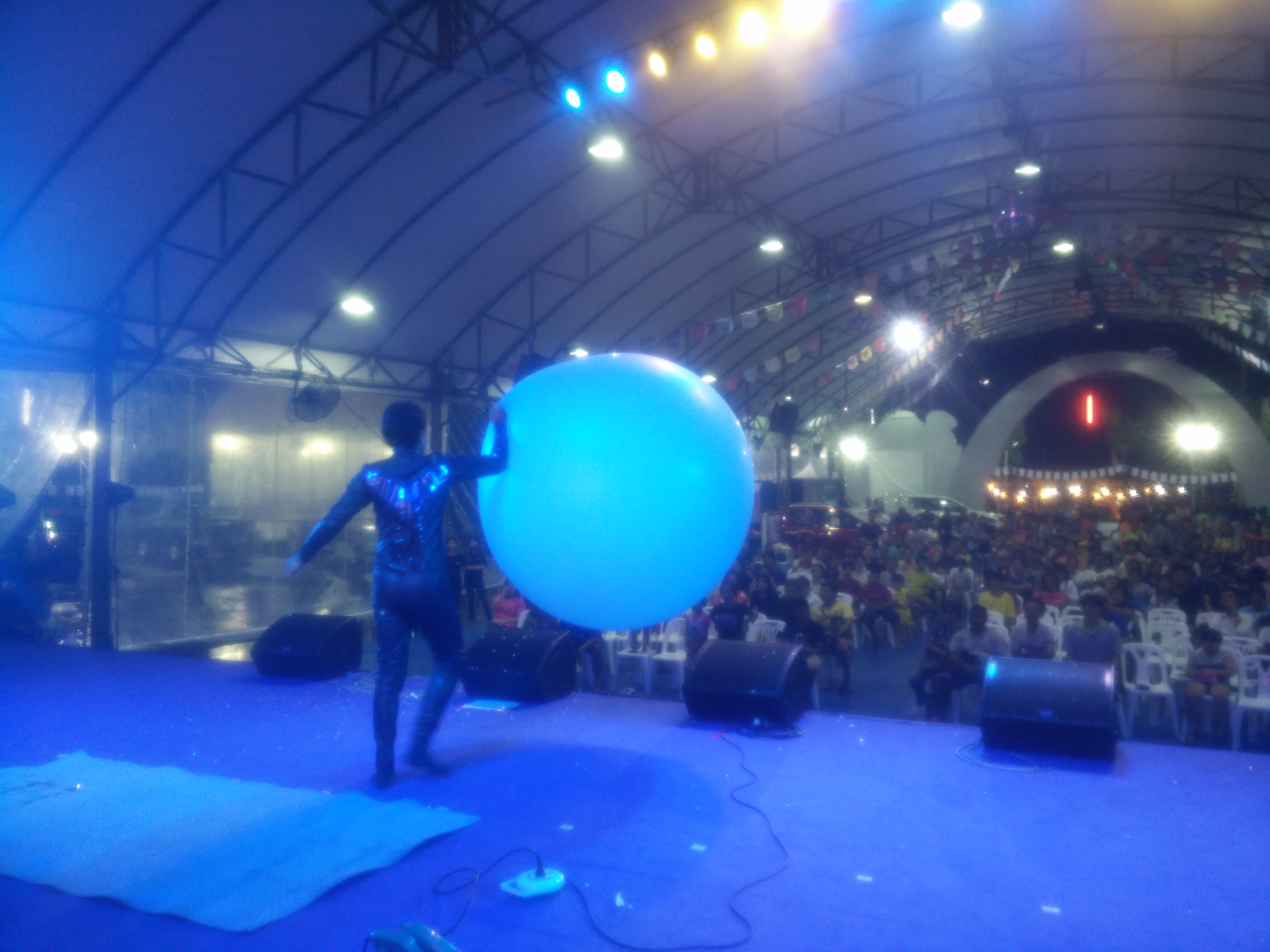 Balloon Man บอลลูนแมน มายากล การแสดง โชว์ บูทโตโยต้า จังหวัดชลบุรี 8-12/10/2559