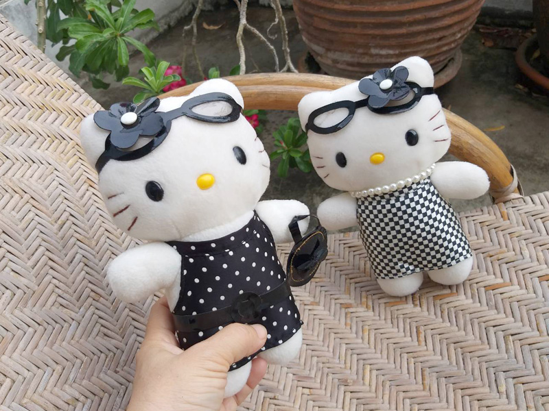 ตุ๊กตาคุณนาย Kitty ลิขสิทธิ์แท้ Sanrio Japan /ของใหม่/