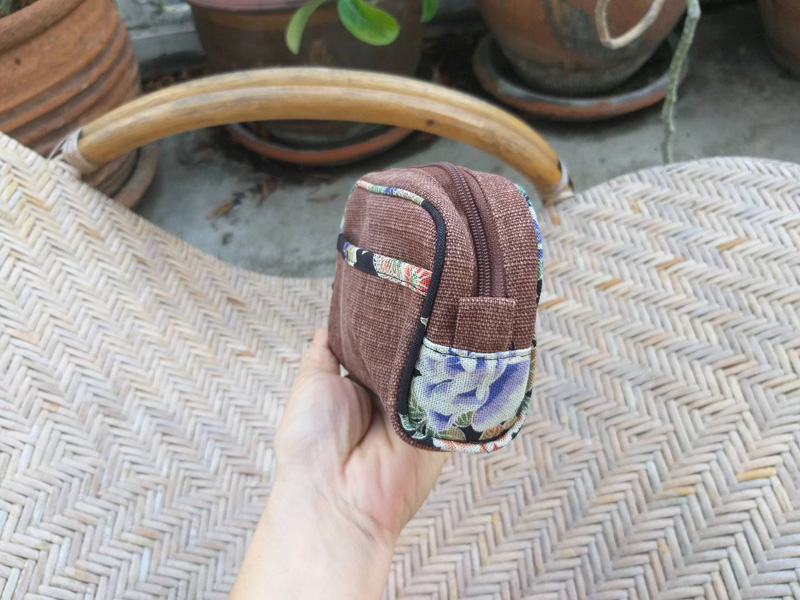 กระเป๋าสตางค์ผ้าทอสุดคลาสสิค สวยน่าใช้