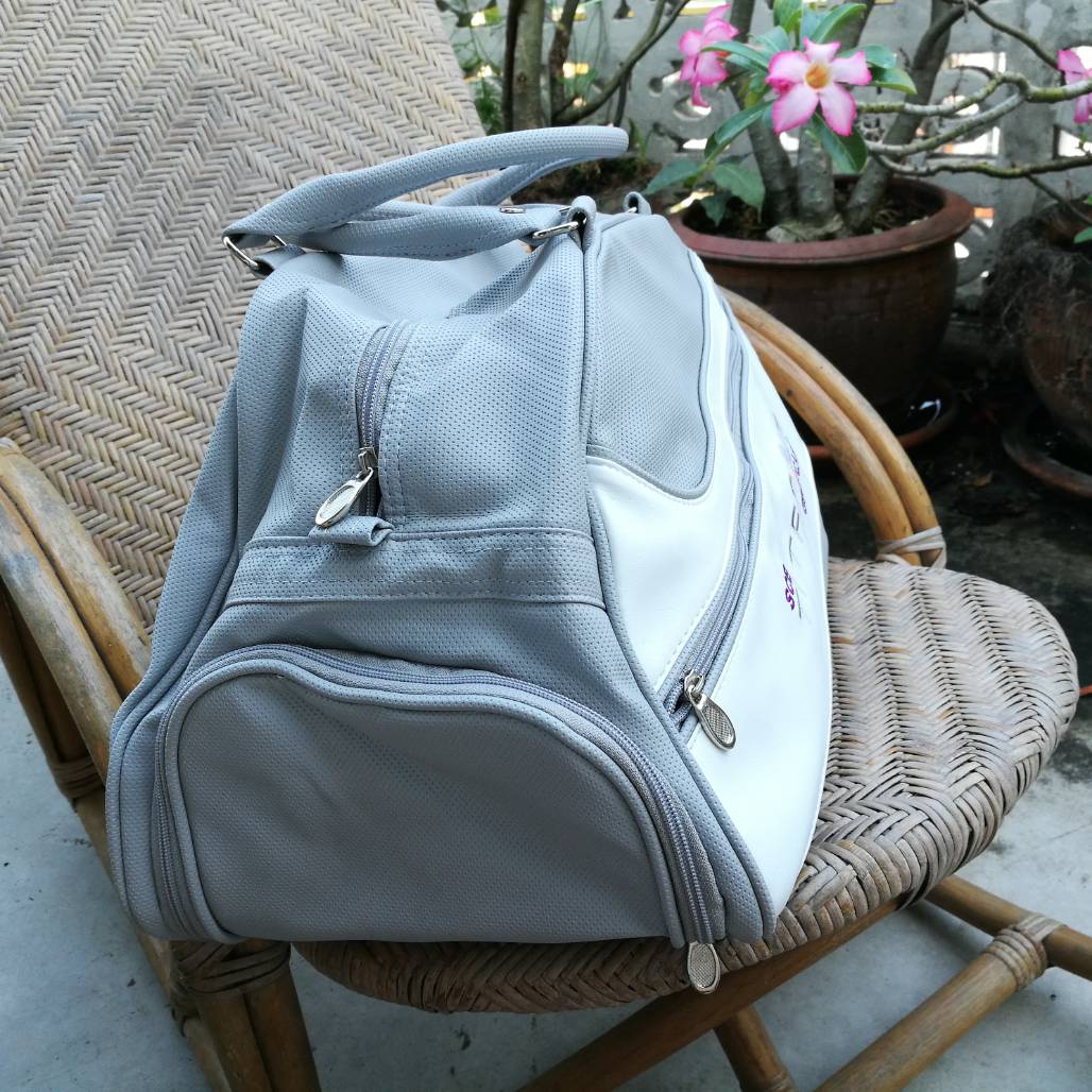 กระเป๋าพรีเมี่ยม SCB TITANIUM GOLF CARD /ของใหม่/