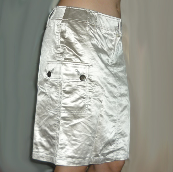 กระโปรงผ้ามันสีบร์อนทอง สวยเก๋จากญี่ปุ่น 29-34-17.5