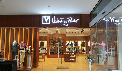 ผ้าเช็ดหน้าชาย Valentino Rudy ผ้าดีมาก สีสวย