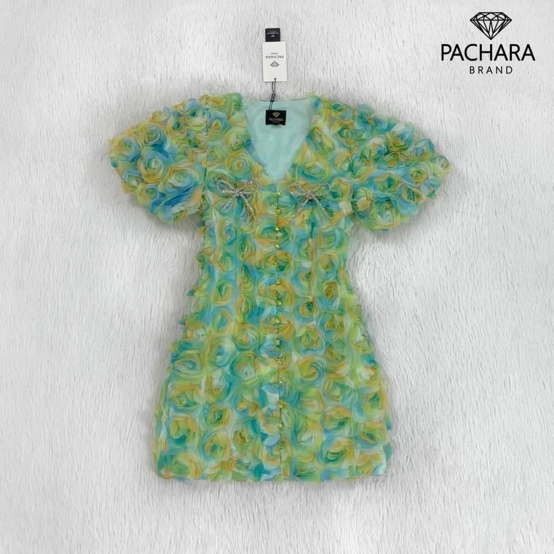 เดรสสั้นคอวีแขนตุ๊กตาสีเขียวพาสเทล ปักดอกกุหลาบ 3D อัดแน่นหลายร้อยดอกทั้งชุด ใส่สบาย สินค้าคุณภาพ (พร้อมส่ง)