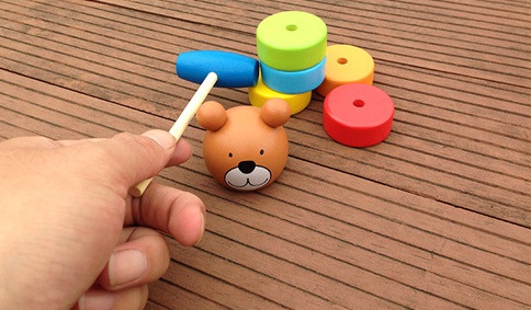 ตุ๊กตาค้อนตอกหมีไม้ ของเล่นทาวเวอร์สีรุ้ง