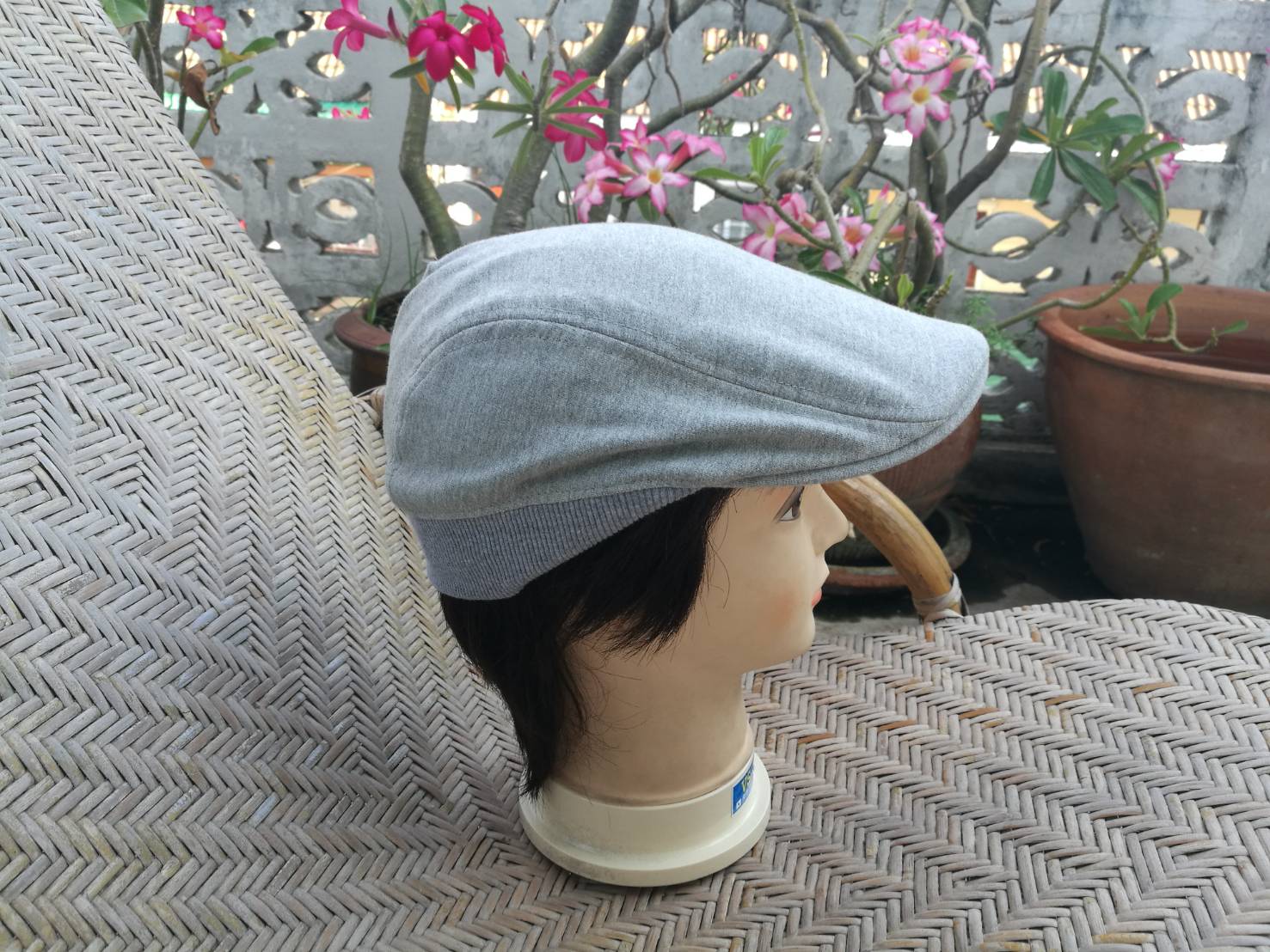หมวกติงลี่ ผ้ายืดสีเทา สวยมาก (ของใหม่)
