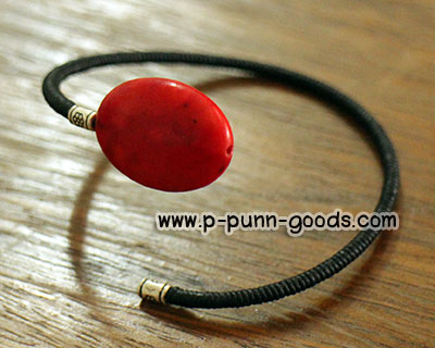 กำไลพันเชือกเทียน หินปะการังแดง