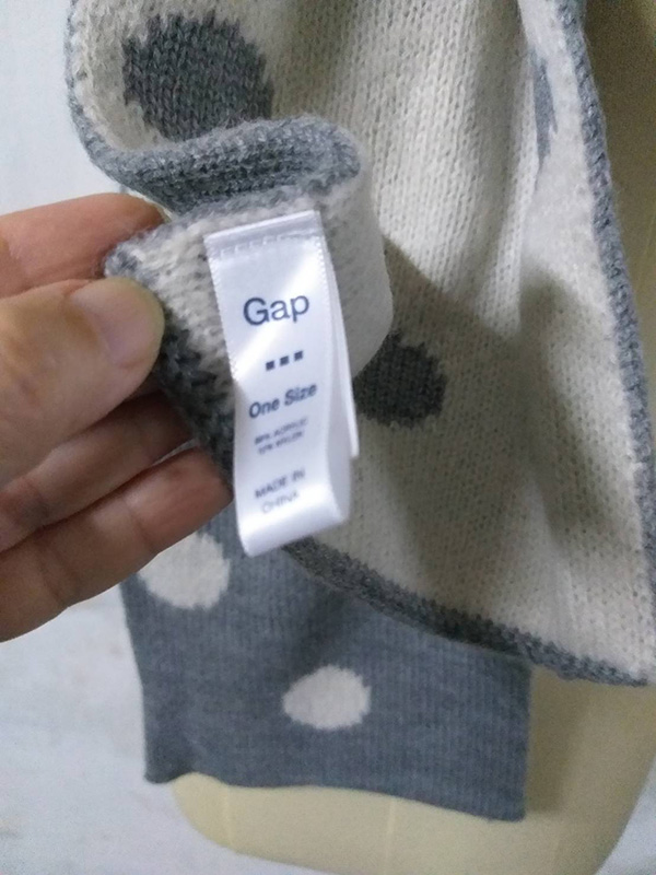 ผ้าพันคอไหมพรมหนานุ่ม GAP อุ่นถึงติดลบ (ของใหม่)