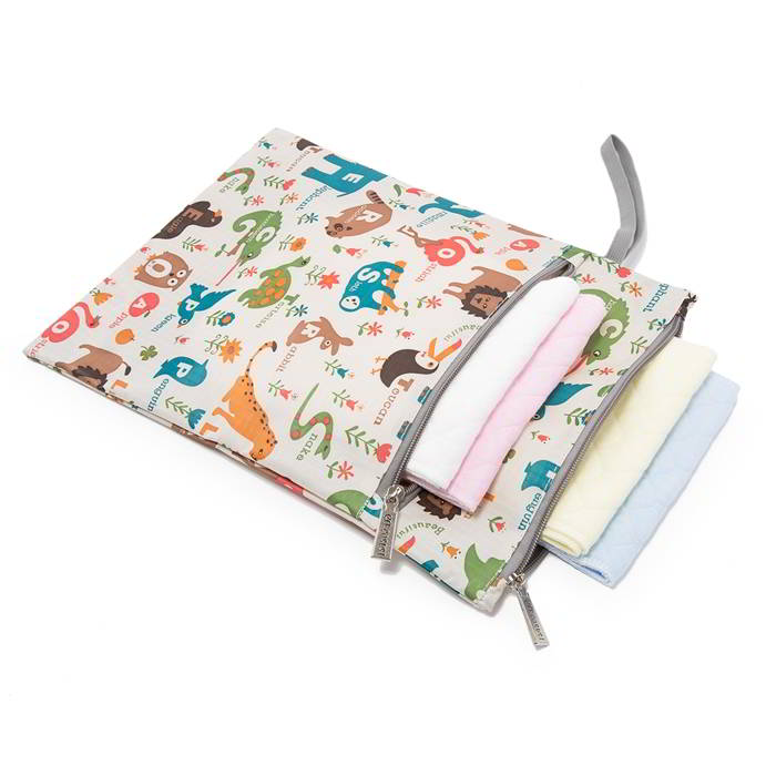 Ecosusi กระเป๋าคุณแม่ กระเป๋าสัมภาระคุณแม่ กระเป๋าแม่ลูกอ่อน แขวนรถเข็นเด็กได้ หิ้ว หรือสะพายไหล่ได้ (ลายสัตว์ต่างๆ)