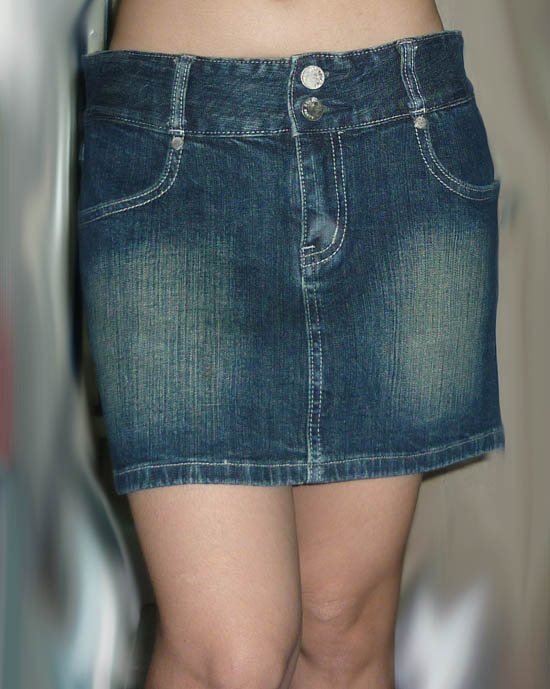 กระโปรงยีนส์ เนื้อยืด ดีไซน์เรียบๆ แต่สวย 30-34-12.5
