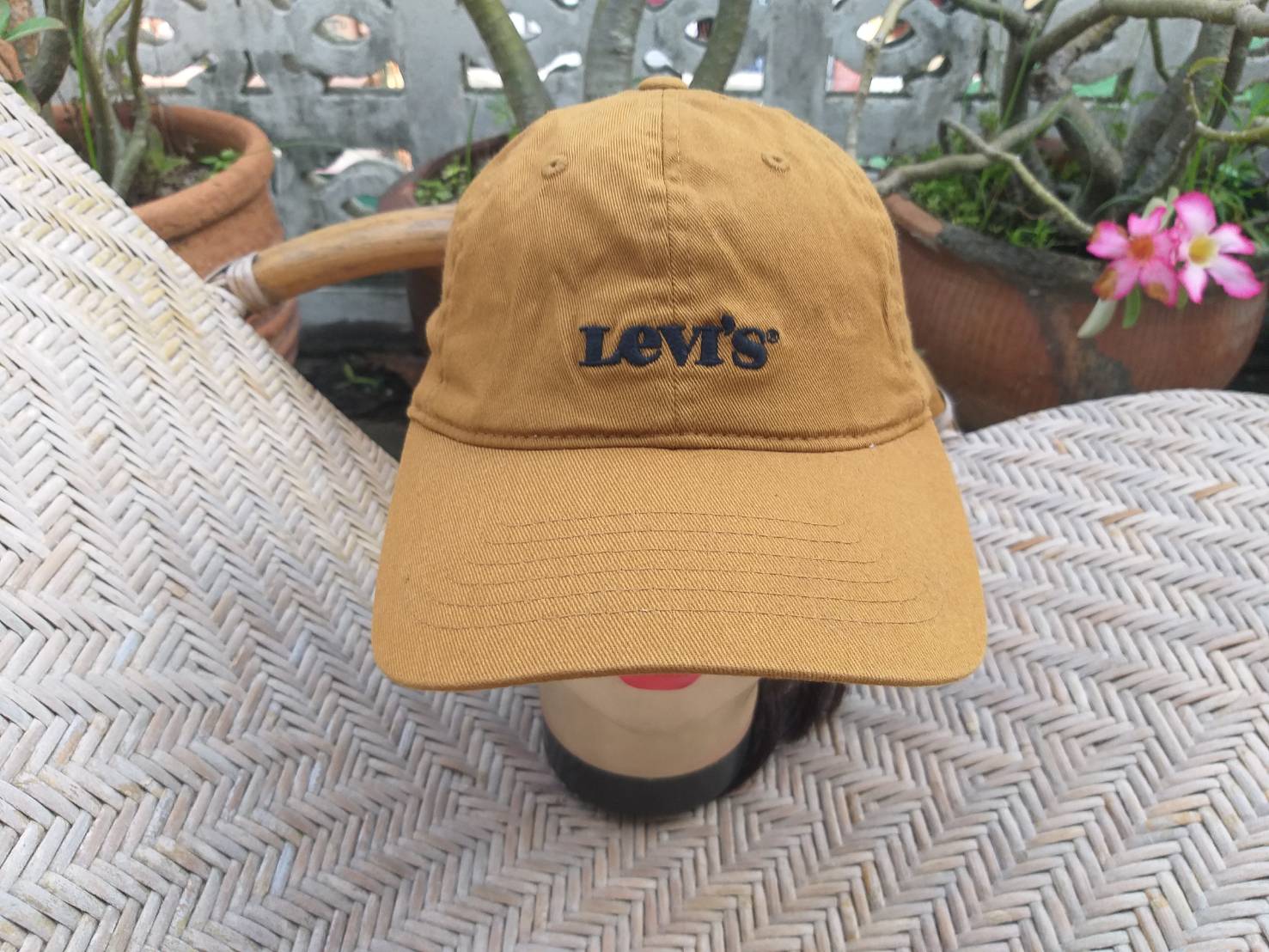 หมวกแก๊ป Levi"s (ของใหม่)