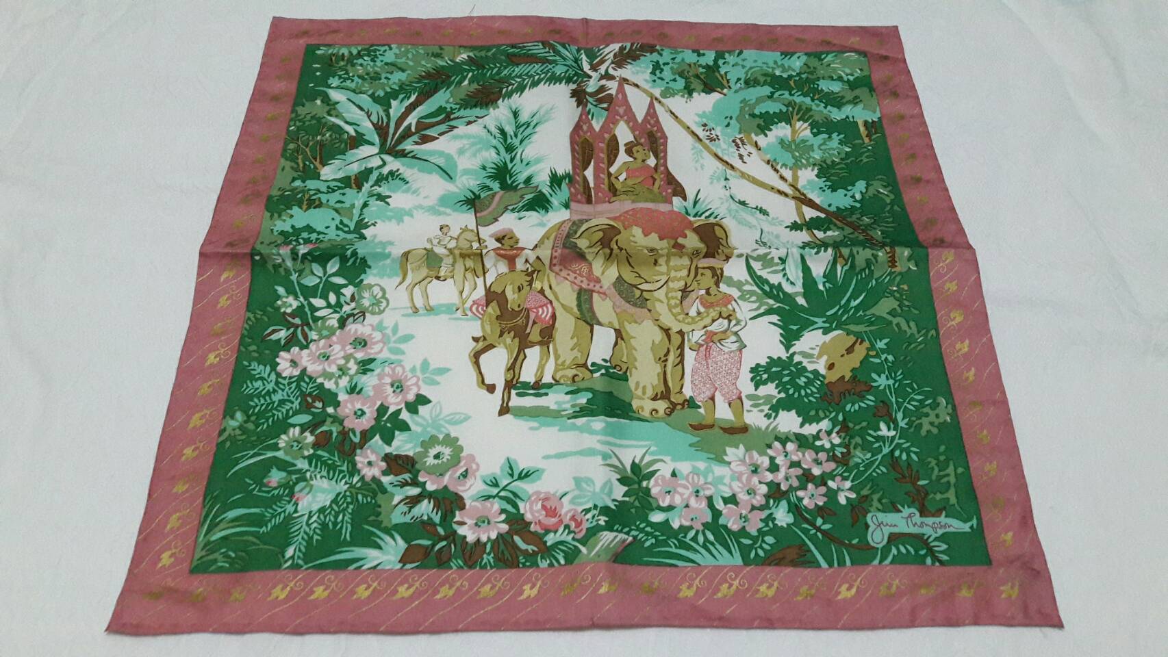 ผ้าเช็ดหน้า Jim Thompson 100% Silk สวยมาก