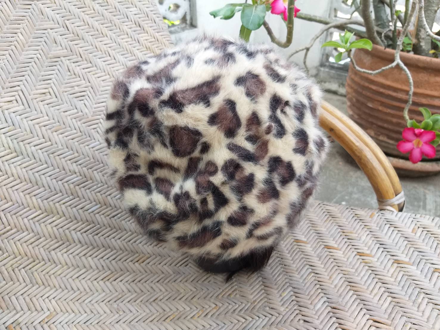 หมวกเบเร่ต์ขนกระต่ายแท้ ลายเสือ สวยมาก อุ่นมาก