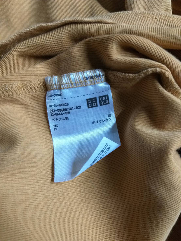 เสื้อแขน 5 ส่วน Uniqlo SzM ผ้าดีมาก (ของใหม่)