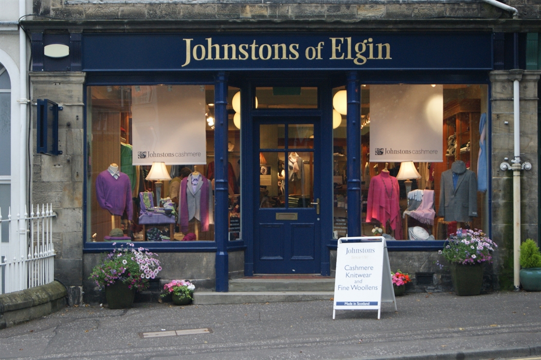 ผ้าพันคอแคชเมียร์ Johnstons of Elgin Scotland
