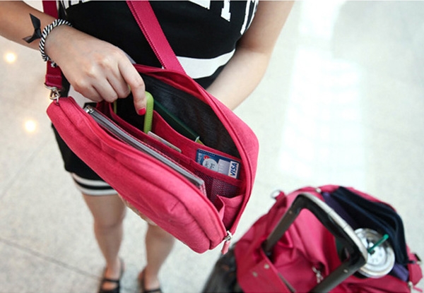 DINIWELL กระเป๋าสะพายข้าง ขนาดกลาง พาดลำตัว กันน้ำ ช่องเยอะ คุณภาพดี สายสะพายเงาสวย มี 5 สีให้เลือก