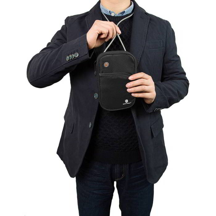 กระเป๋าใส่พาสปอร์ตห้อยคอ คล้องคอได้ กระเป๋าใส่หนังสือเดินทาง ป้องกันการขโมยข้อมูลบัตรเครดิตด้วยคลื่น RFID (Black)