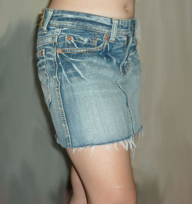 กระโปรงยีนส์ฟอกชายลุ่ย สวยเซอร์ 30-35-12.5