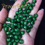 5038em ลูกปัดอะครีลิคกลมตัดเหลี่ยมสอดใส้ลูกปัดกลมขาว ขนาด 8 มิล. สีเขียวเข้ม (10 กรัม/40 ชิ้น)