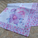 ผ้าเช็ดหน้าลายดอกไม้ สวยหวานมากเลย