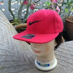 หมวกแก๊ปเด็ก NIKE สีแดงสุดแจ่ม (ของใหม่)