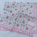 ผ้าเช็ดหน้า LAURA ASHLEY ผ้าดีมากผืนนี้ ผ้าทอเนื้อสวย