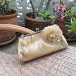 กระเป๋าออกงาน ผ้าสีทองบุผ้าลูกไม้ สวยหรูสุดๆ (ของใหม่)