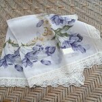 ผ้าเช็ดหน้า NINA RICCI ขอบลูกไม้ สวยมากก