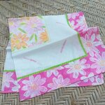 ผ้าเช็ดหน้า marie claire