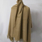 ผ้าคลุมไหล่ผืนใหญ่ ผ้าพันคอ pierre cardin (ของใหม่)