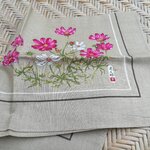 ผ้าเช็ดหน้าลายดอกไม้ สีสวยคลาสสิคมาก