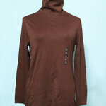 เสื้อคอเต่า Uniqlo SzL-XL ผ้าดีมาก (ของใหม่)