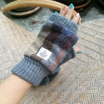 ถุงมือชาย HARRIS TWEED ถุงมือครึ่งท่อน (ของใหม่)